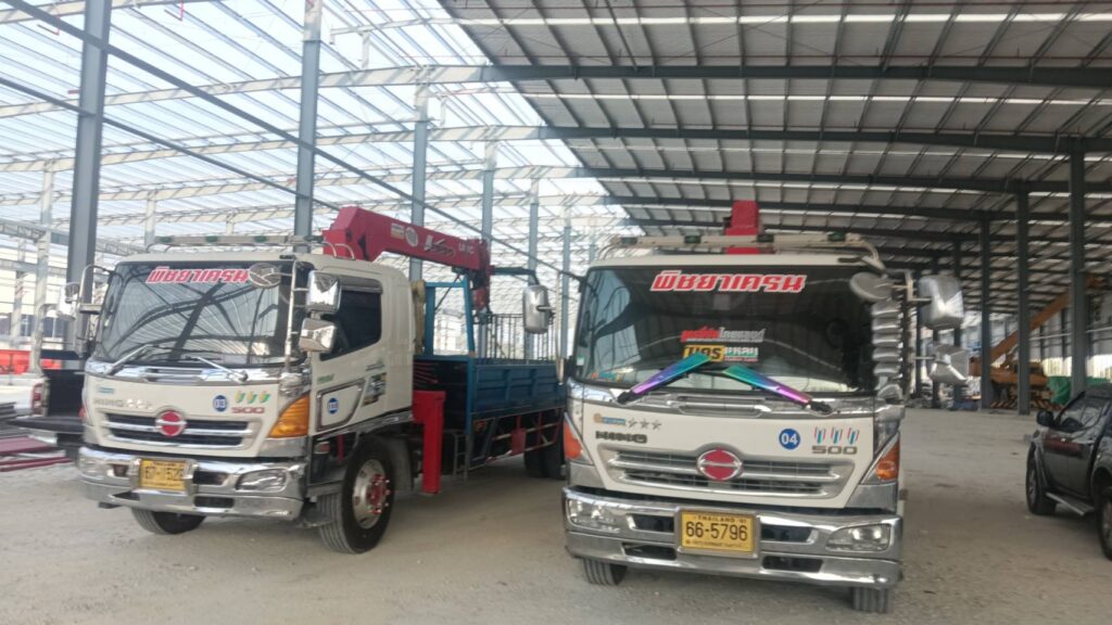 รถเฮี๊ยบ,เช่ารถเฮี๊ยบ,เช่ารถเครน,รถเฮี๊ยบ8ตัน,รถเฮี๊ยบ5ตัน,รถเฮี๊ยบชลบุรี,รถเฮี๊ยบศรีราชา,รถเฮี๊ยบระยอง,รถเฮี๊ยบบ่อวิน,รถเฮี๊ยบปลวกแดง,รถเฮี๊ยบมาบตาพุด,รถเฮี๊ยบเขาคันทรง,รถเฮี๊ยบเขาน้อย,รถเอี๊ยบบางละมุง,รถเฮี๊ยบท่าเรือแหลมฉบัง