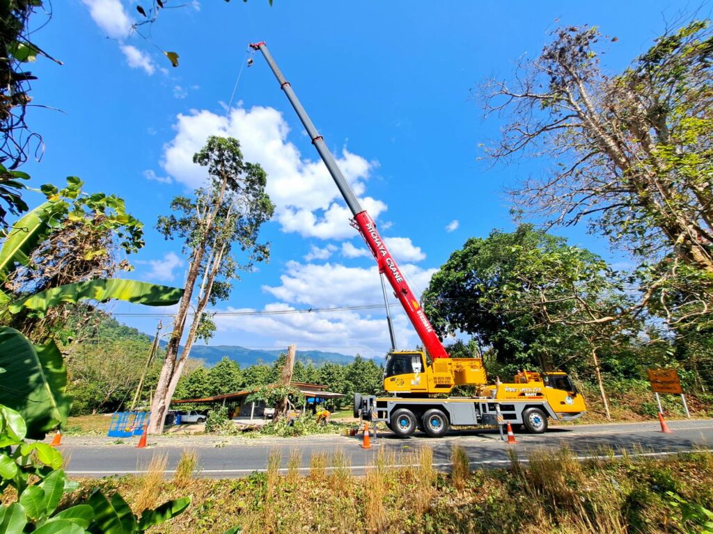 รถเครนจันทบุรี-พิชยาเครน