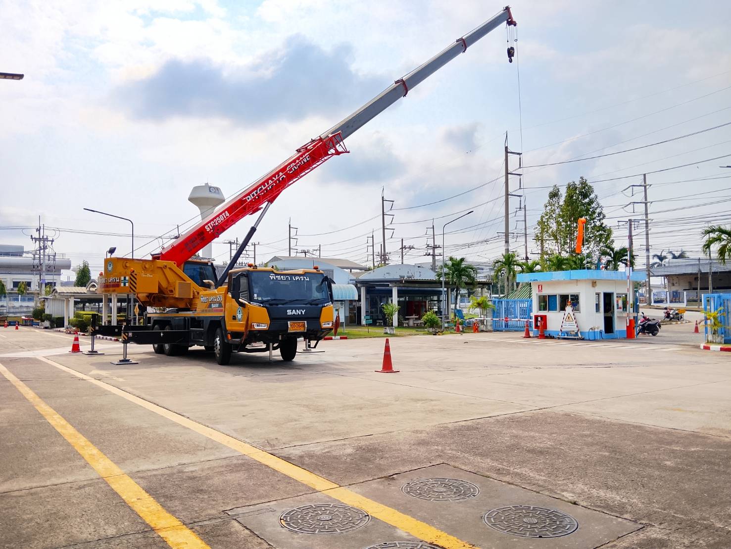 รถเครนมาบยางพร-พิชยาเครน