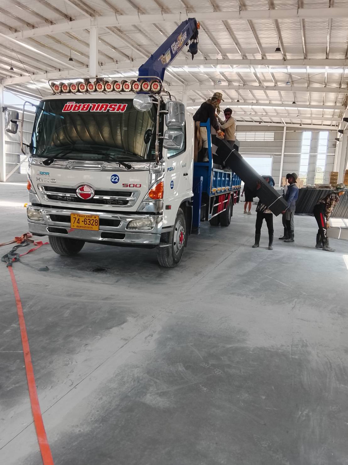 รถเฮี๊ยบสนามชัยเขต-พิชยาเครน