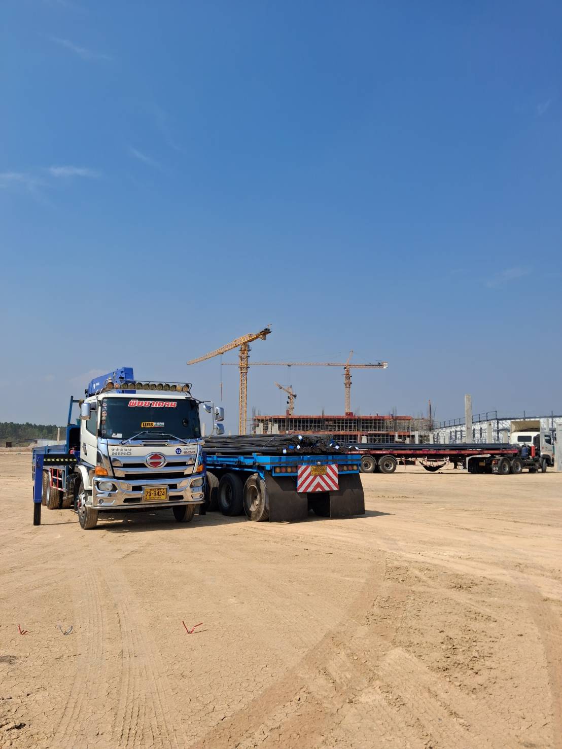 รถเฮี๊ยบบ้านบึง-พิชยาเครน