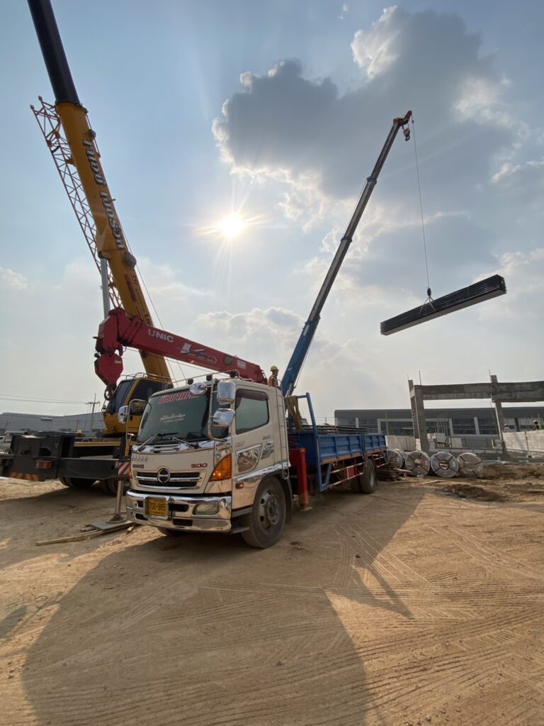 รถเฮี๊ยบบ้านบึง-พิชยาเครน