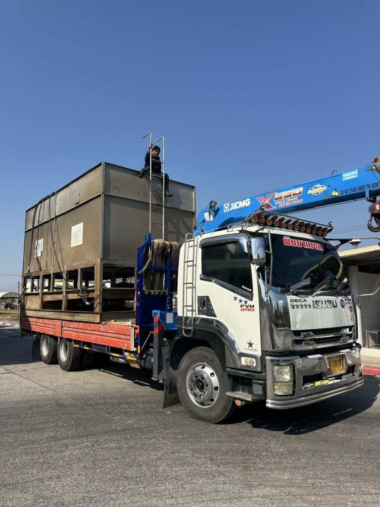 รถเฮี๊ยบบ้านบึง-พิชยาเครน