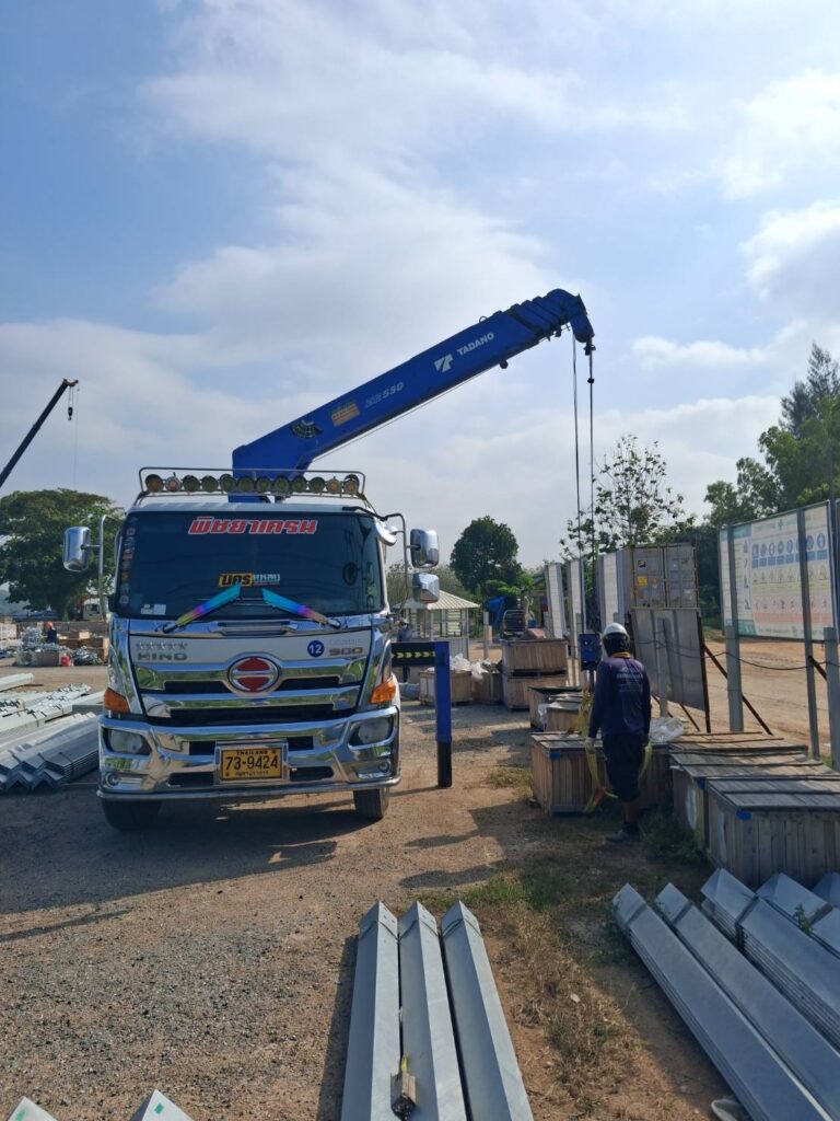 รถเฮี๊ยบบางละมุง-พิชยาเครน.