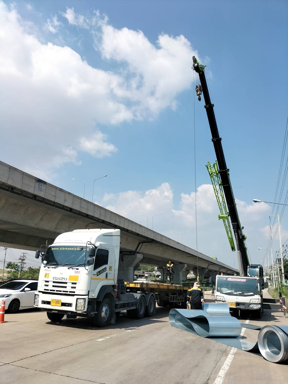 รถเครนบ่อวิน-พิชยาเครน