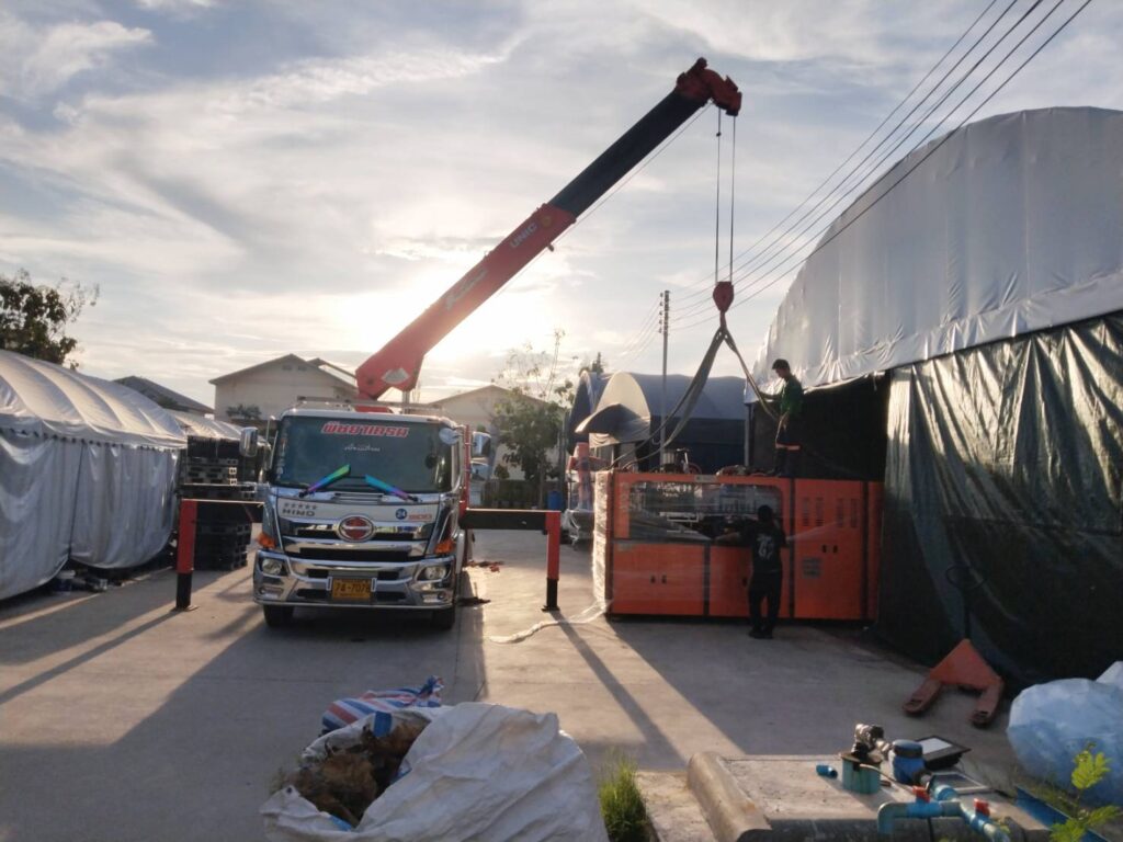 รถเฮี๊ยบหลักชัยเมืองยาง-พิชยาเครน