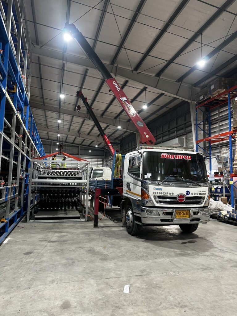 รถเฮี๊ยบปิ่นทอง-พิชยาเครน