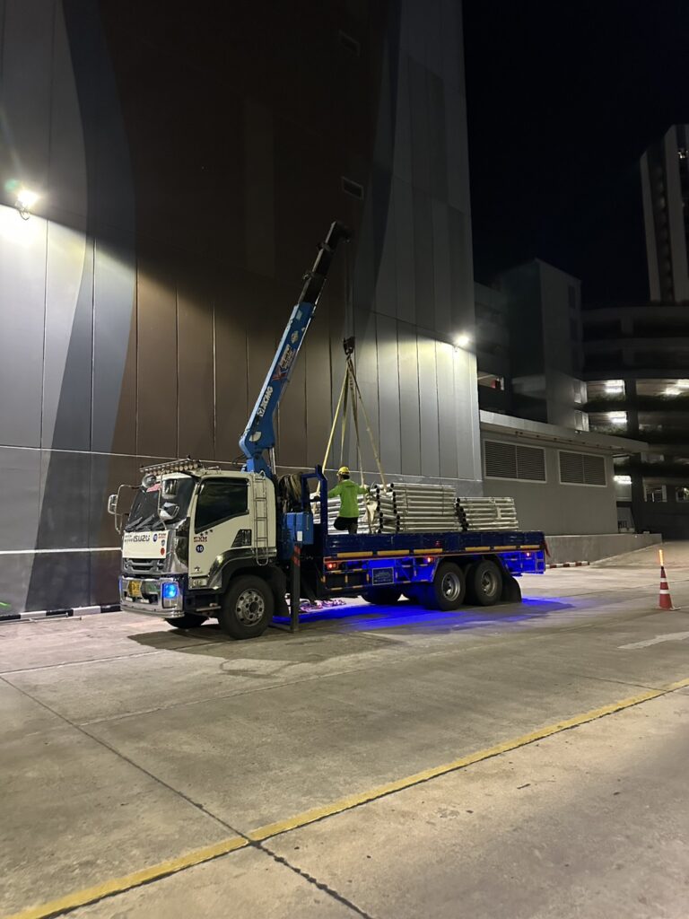 รถเฮี๊ยบฉะเชิงเทรา-พิชยาเครน