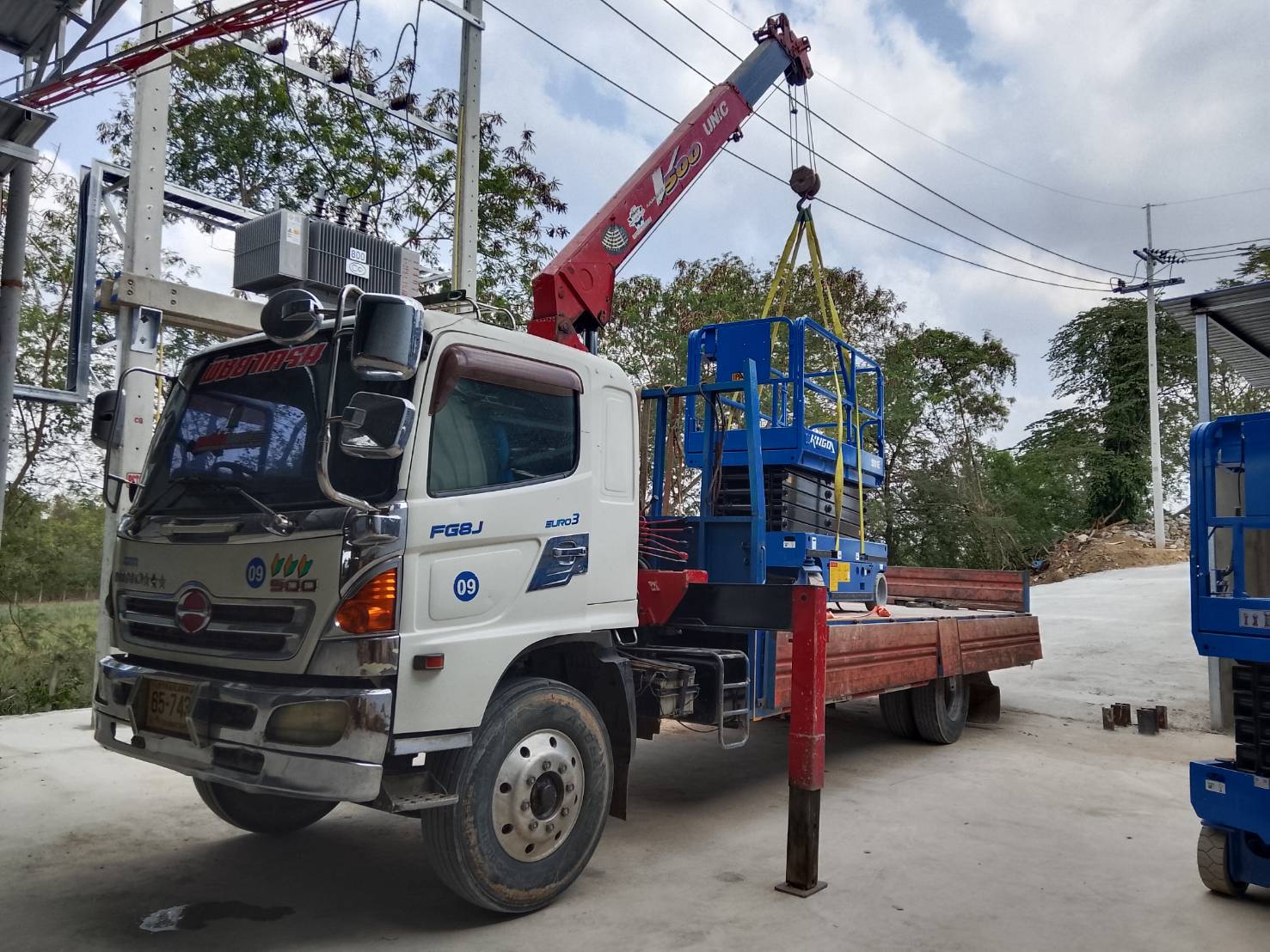 รถเฮี๊ยบนิคมพัฒนา-พิชยาเครน