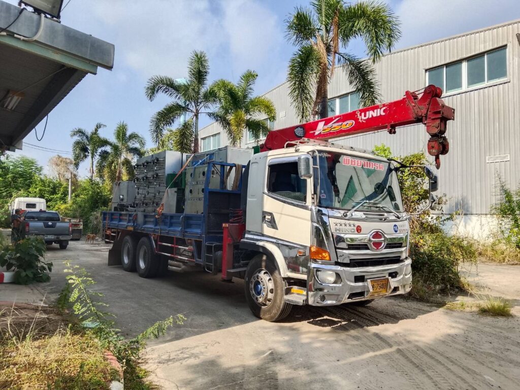 รถเฮี๊ยบศรีราชา-พิชยาเครน