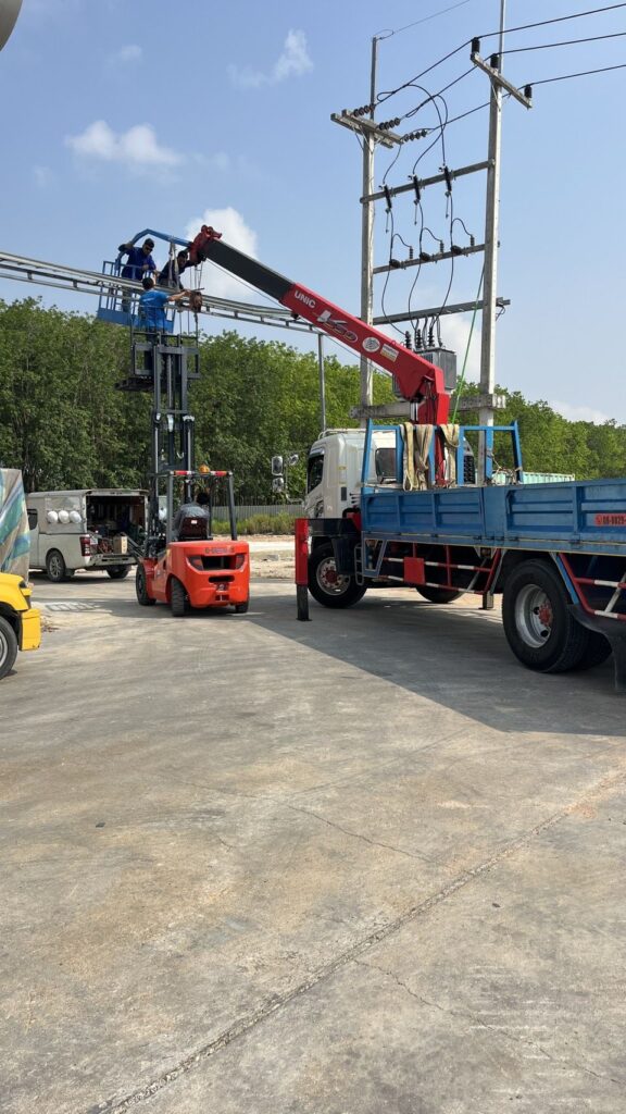 รถเฮี๊ยบมาบข่า-พิชยาเครน