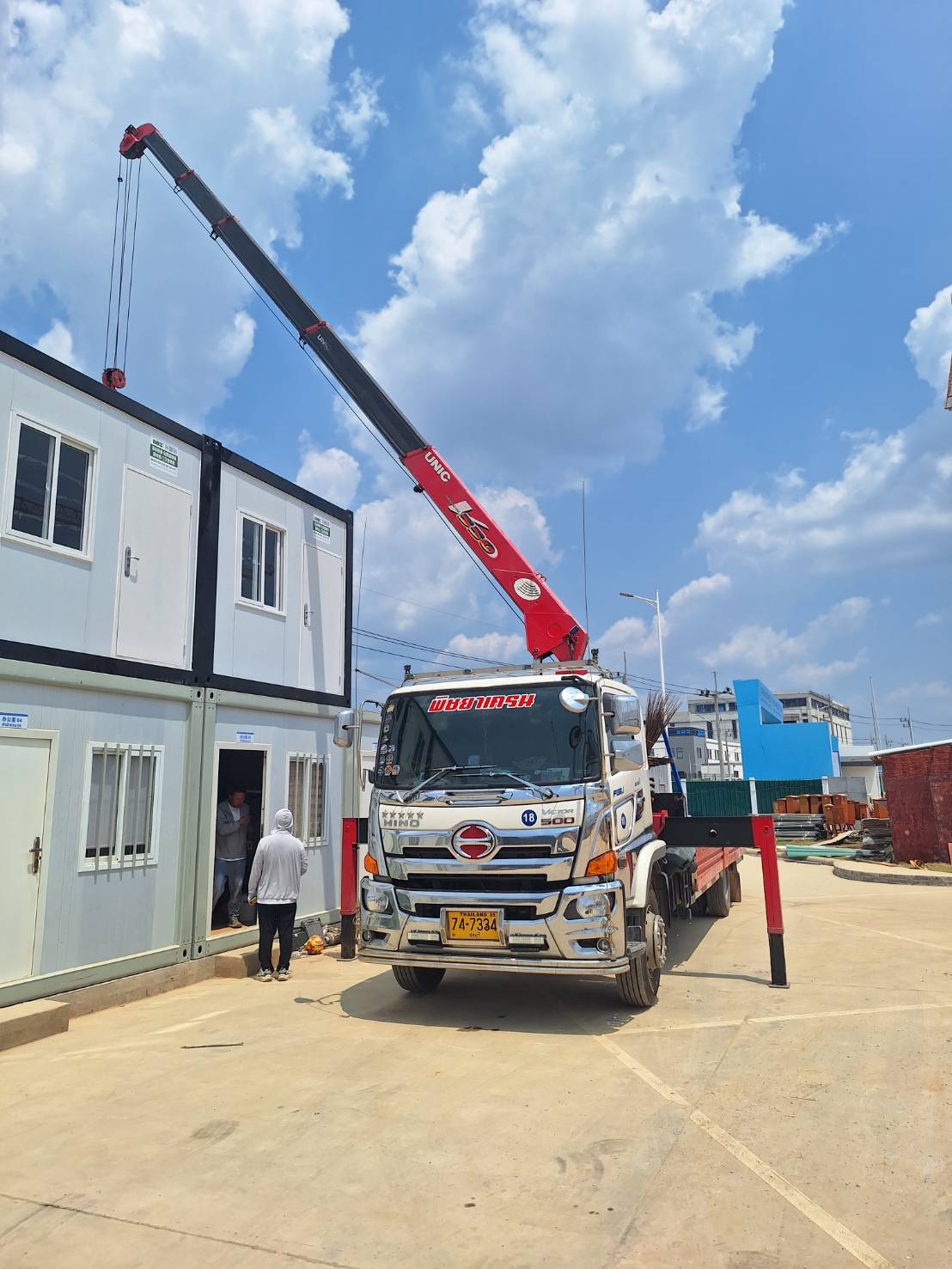 รถเฮี๊ยบพนานิคม-พิชยาเครน