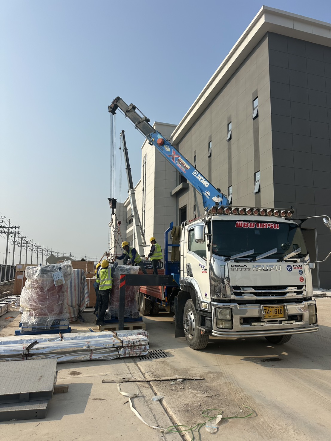 รถเฮี๊ยบบ่อวิน-ชลบุรี-พิชยาเครน.