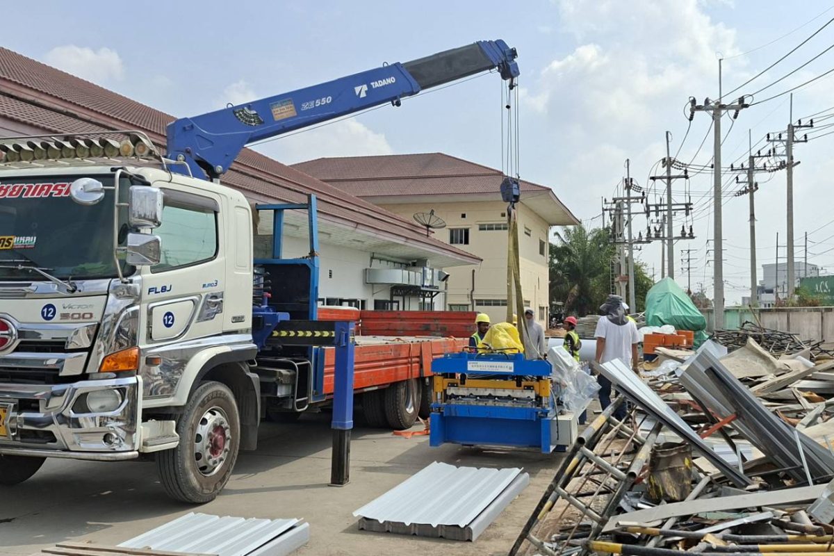 รถเฮี๊ยบมาบยางพร โดยพิชยาเครน