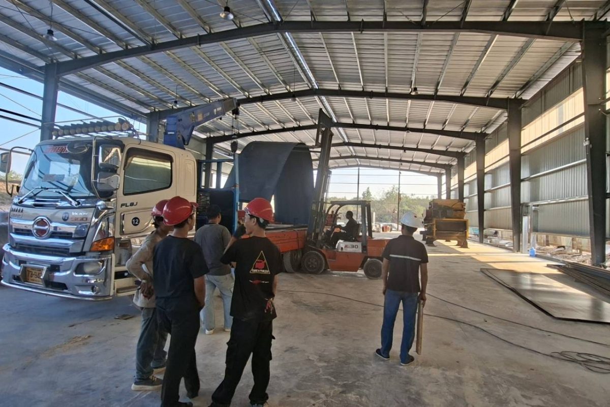 รถเฮี๊ยบรับจ้างระยอง-ชลบุรี-พิชยาเครน