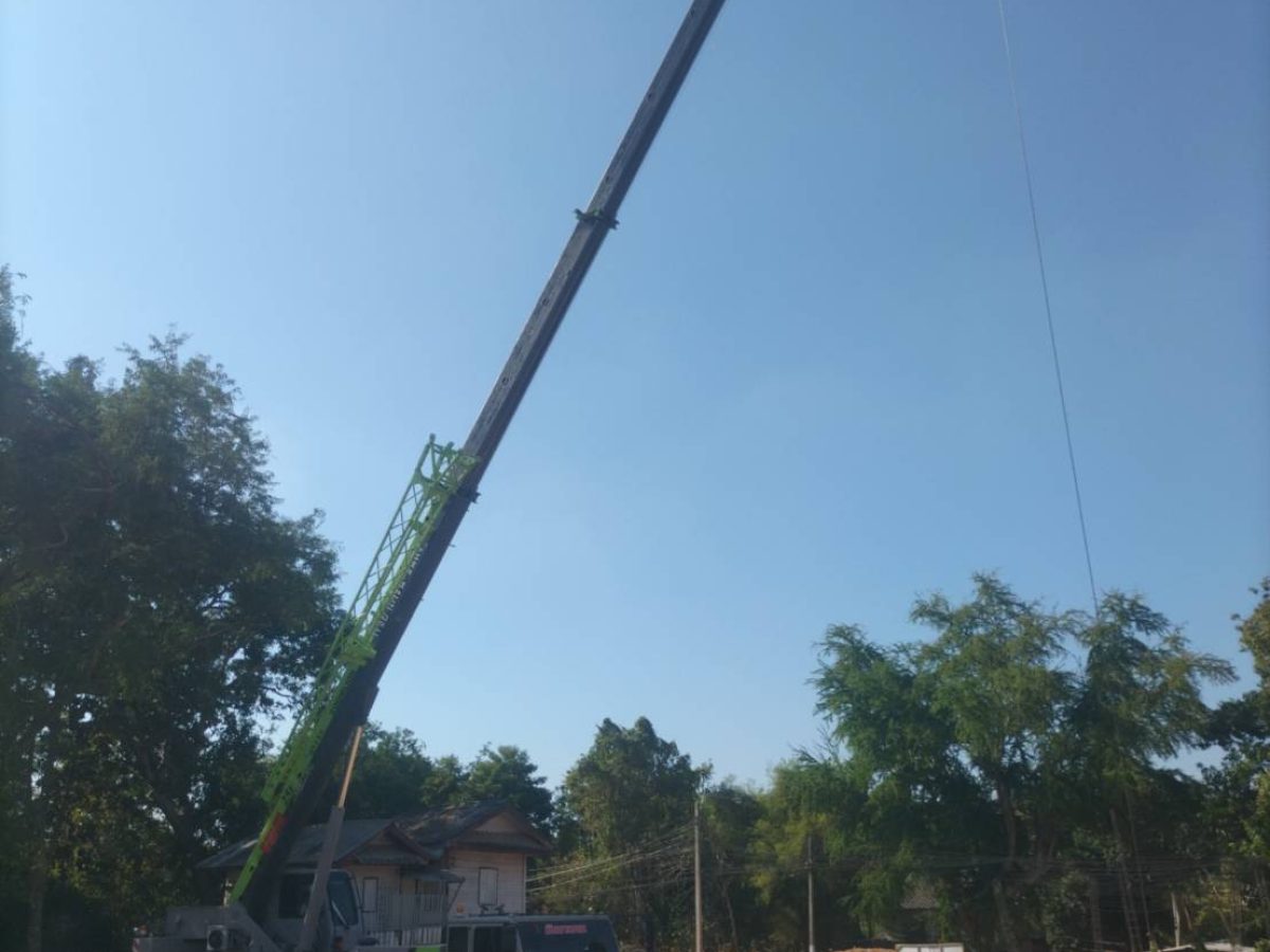 รถเครนบ้านบึง