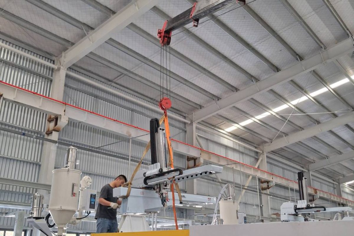 รถเฮี๊ยบโรจนะบ้านค่าย-พิชยาเครน