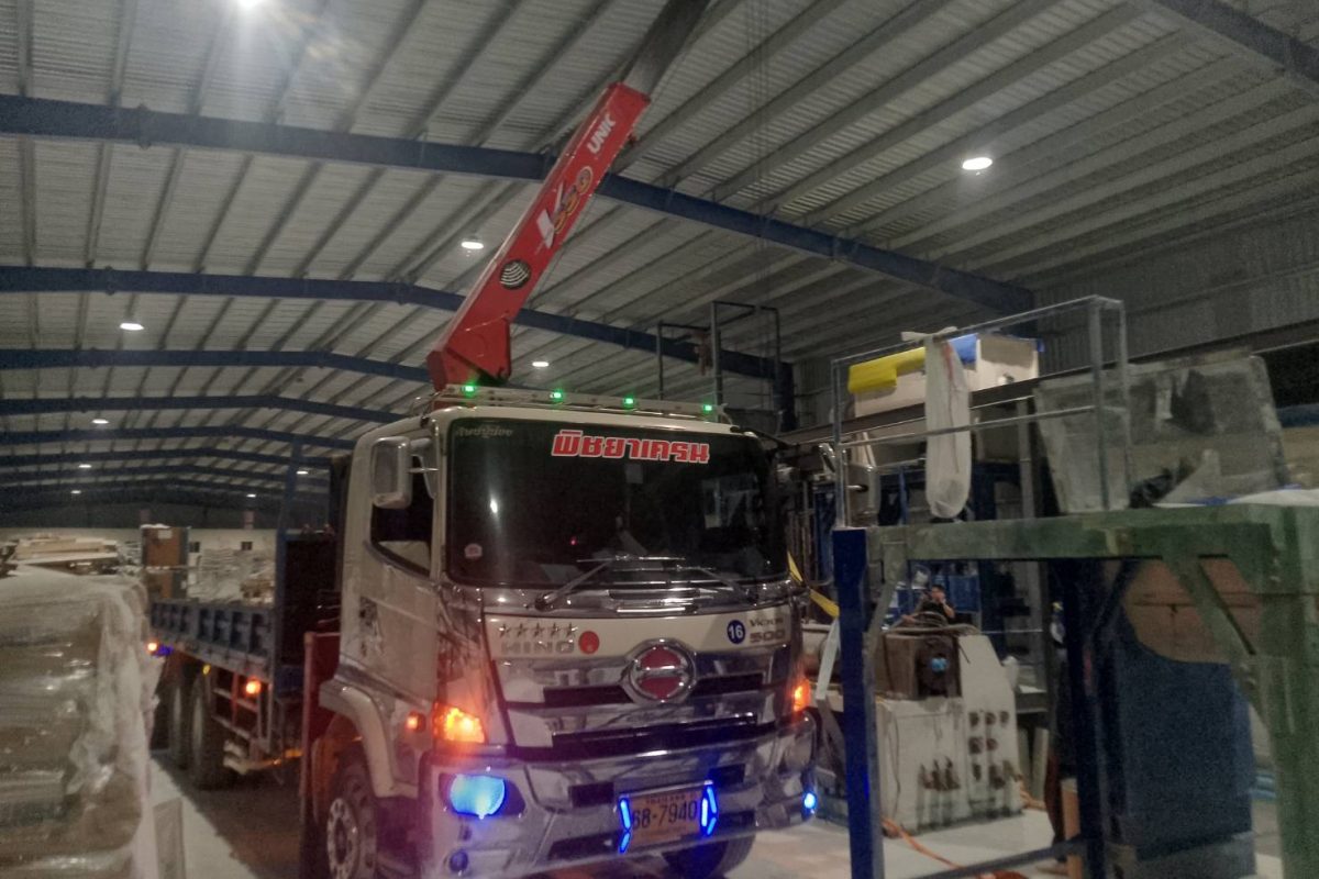 รถเฮี๊ยบหัวกุนเเจ-พิชยาเครน