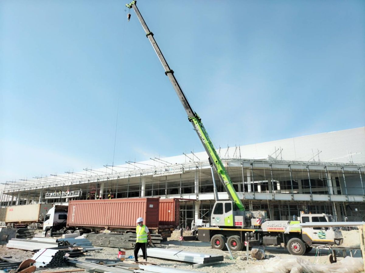 รถเครนโรจนะบ่อวิน-พิชยาเครน