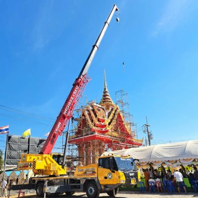 รถเครน 25 ตัน พิชยาเครน ยกช่อฟ้า พื้นที่สัตหีบ