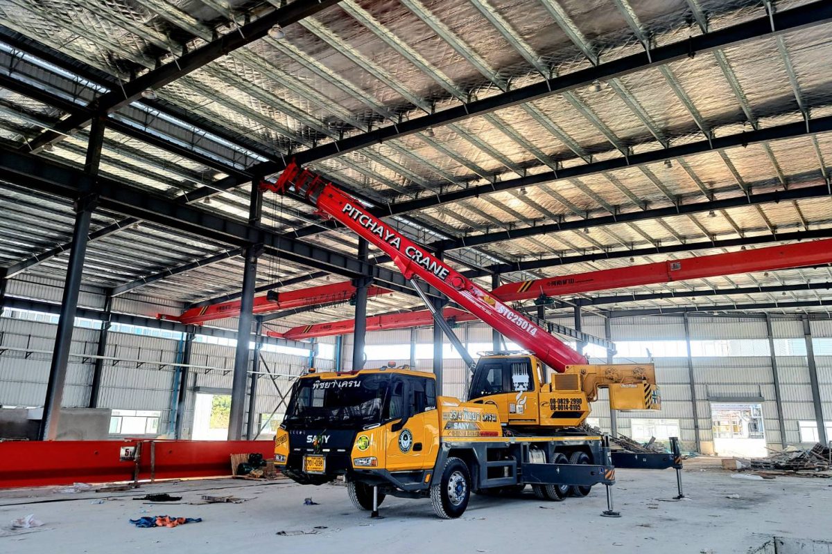 รถเครนนิคมพัฒนา