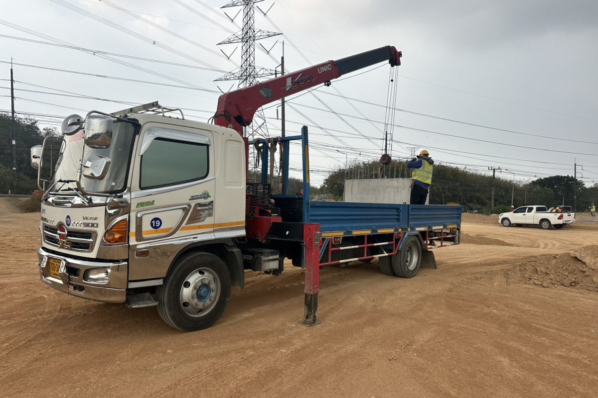 รถเฮี๊ยบหนองละลอก-พิชยาเครน