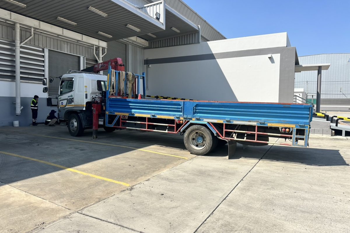 รถเฮี๊ยบสมุทรปราการ-พิชยาเครน