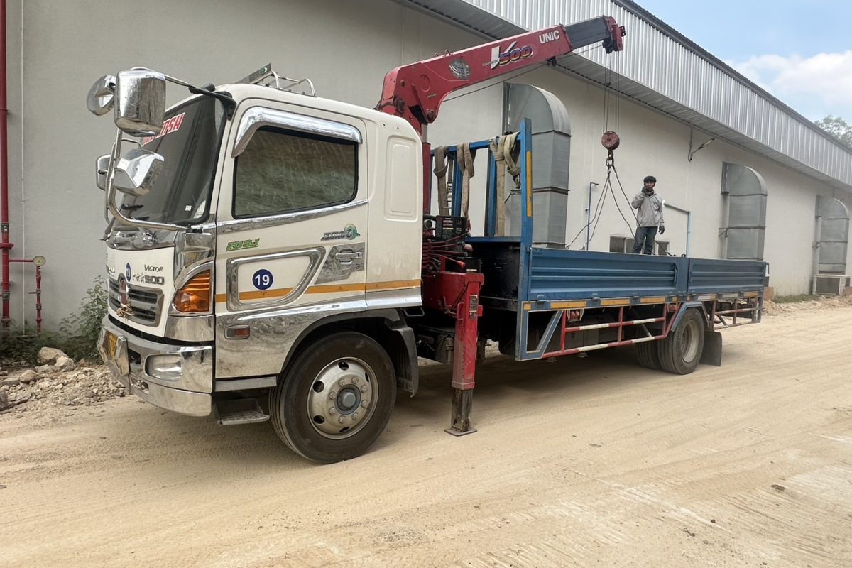 รถเฮี๊ยบ5ตันบ่อวิน-พิชยาเครน