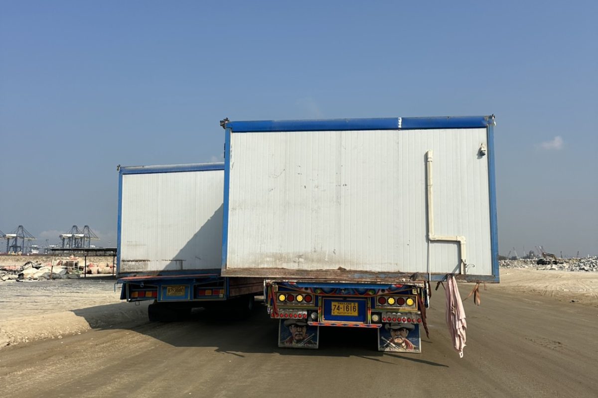 รถเฮี๊ยบ-6-ล้อ-พิชยาเครน-ขนย้ายตู้คอนเทรนเนอร์.jpg